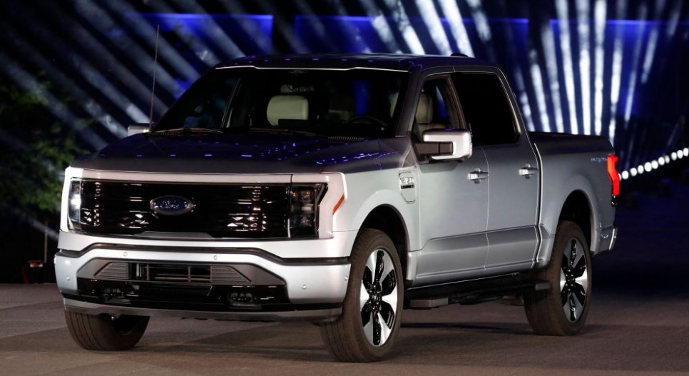 New 2025 Ford F-150 Lightning Price and Specs