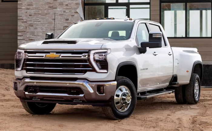 Silverado HD 2025: Changes, Price, and Pictures